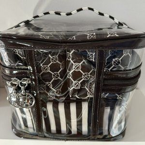 Henri Bendel 4 Piece Cosmetic Bag Set